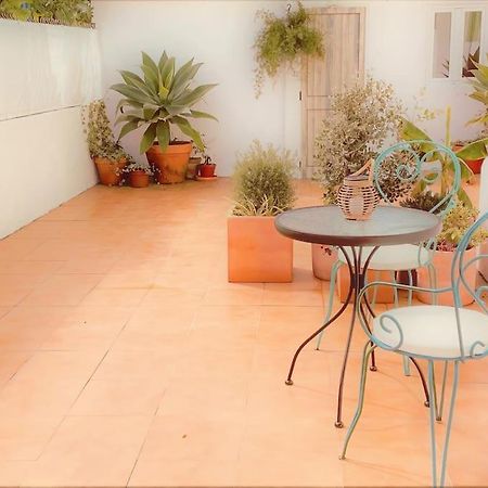 Cozy Apartment With Private Courtyard Barcarena Εξωτερικό φωτογραφία