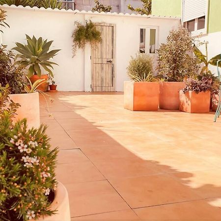 Cozy Apartment With Private Courtyard Barcarena Εξωτερικό φωτογραφία