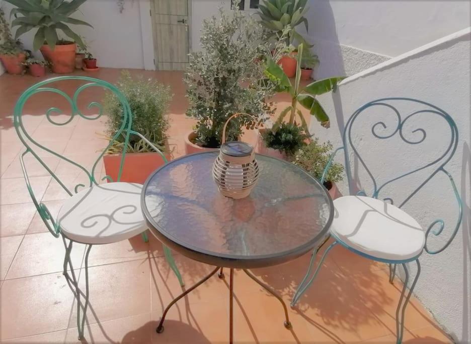 Cozy Apartment With Private Courtyard Barcarena Εξωτερικό φωτογραφία
